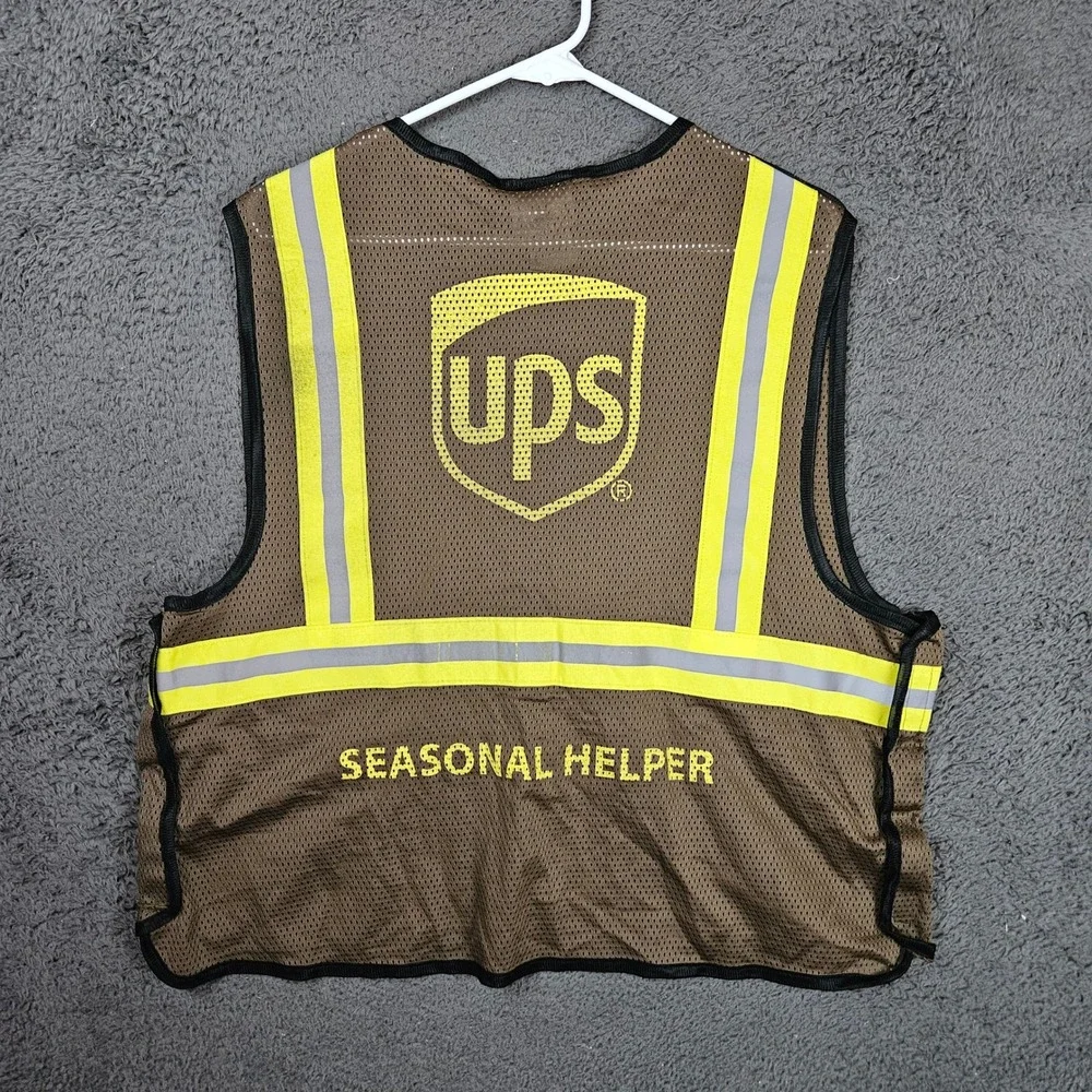 WearGuard UPS Seasonal Helper Safety Vest Brown Yellow Reflective Mesh M/L